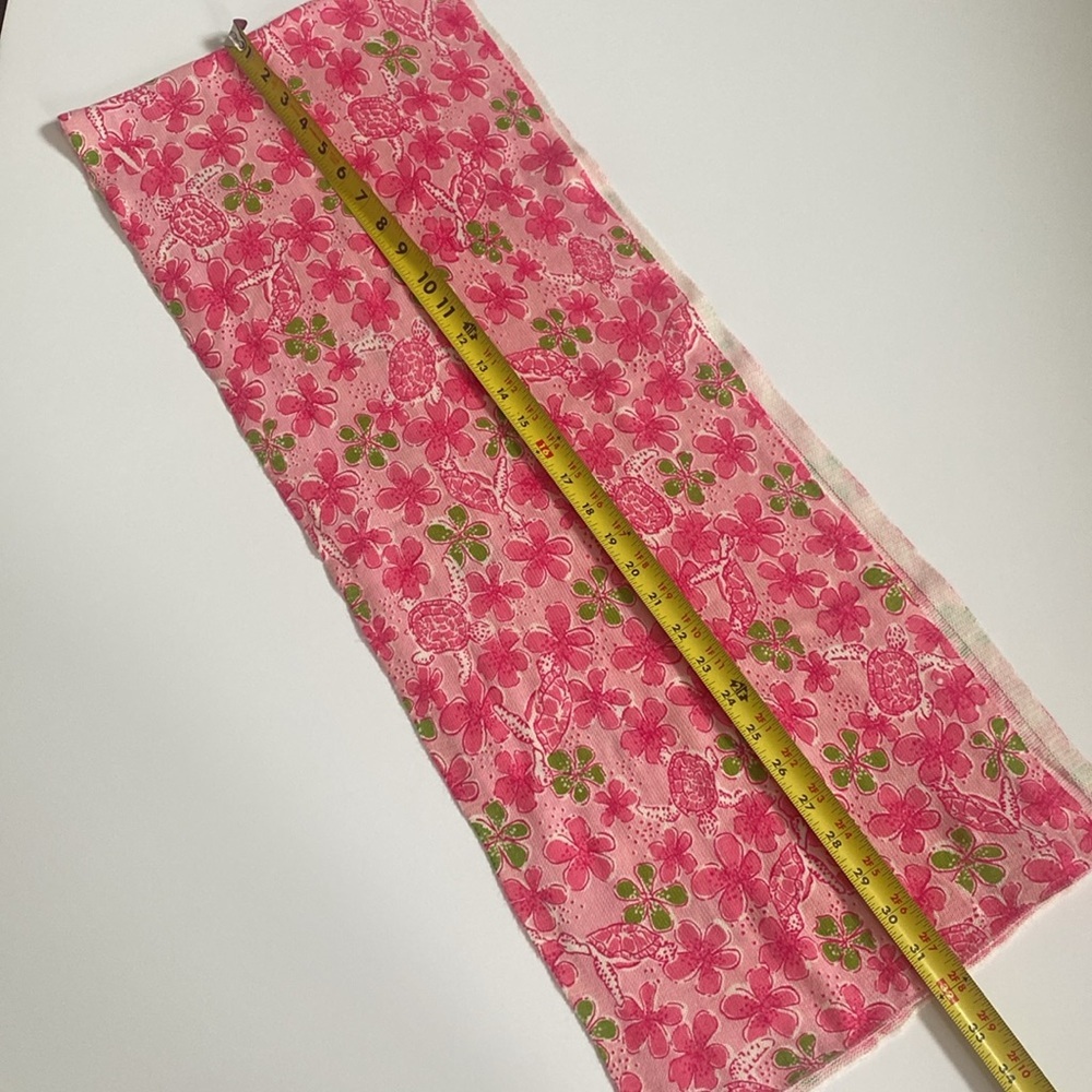 Lilly Pulitzer Knit Scarf Floral Pink - Picture 8 of 9